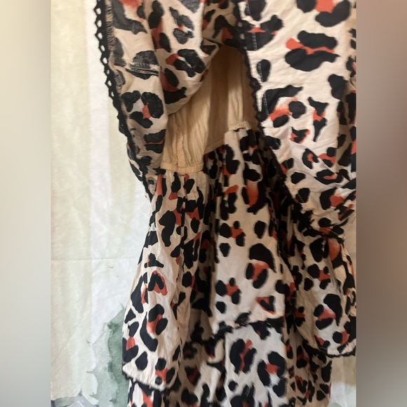 Urban Outfitters Leopard Tiered Tank Top🌵Small - Picture 2 of 7